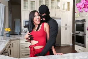 Cô nàng dâm đãng của tôi